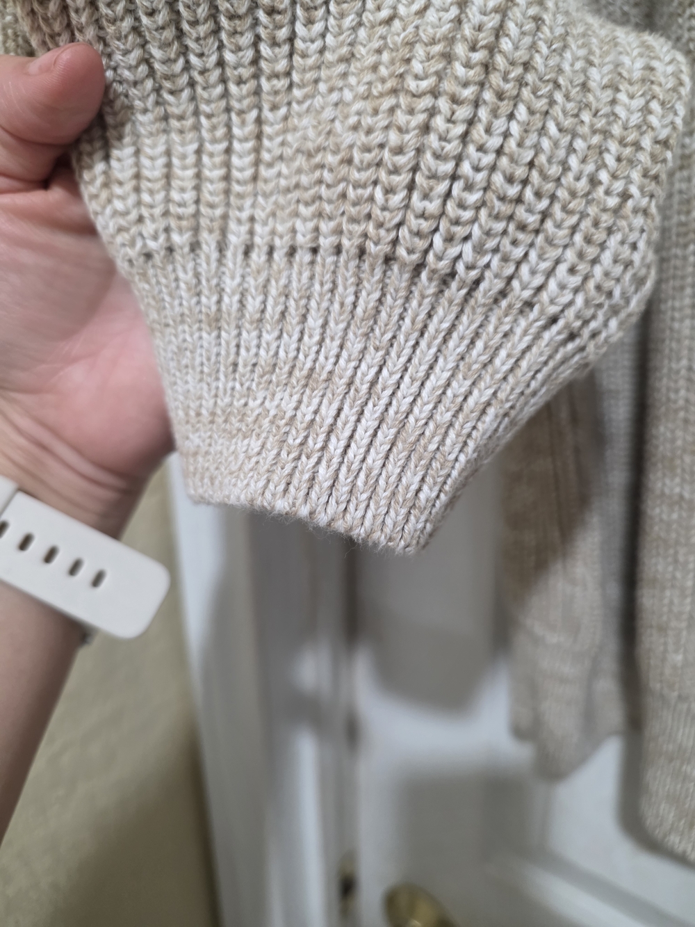 GAP Women's Cream Knit Button-Up Cardigan Sweater - Picture 4 of 9